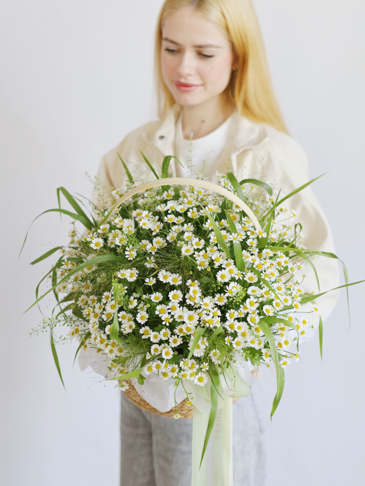 КОРЗИНА С РОМАШКОЙ И ЗЛАКАМИ КОРЗИНА С РОМАШКОЙ И ЗЛАКАМИ