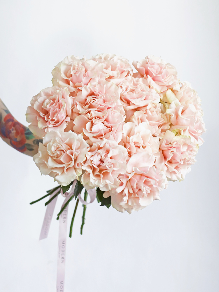 БУКЕТ 15 ФРАНЦУЗСКИХ РОЗА PINK MONDIAL БУКЕТ 15 ФРАНЦУЗСКИХ РОЗА PINK MONDIAL